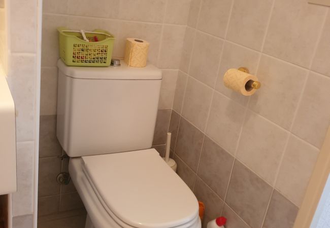 Studio in Fréjus - Port Fréjus 100m from the beaches and the Base Nature, studio 23 m2, sleeps 4, balcony private parking Studio in Fréjus - Port Fréjus 100m from the beaches and the Base Nature, studio 23 m2, sleeps 4, balcony private parking