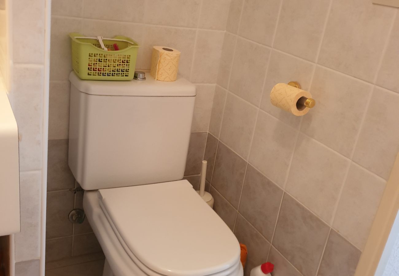 Studio in Fréjus - Port Fréjus 100m from the beaches and the Base Nature, studio 23 m2, sleeps 4, balcony private parking