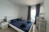 Apartment in Fréjus - Fréjus Plage, 10th floor, 1-bedroom apartment (sleeps 4), 180° panoramic sea view – 1 bedroom – parking.