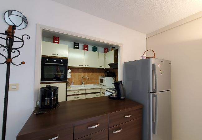 Apartment in Fréjus - Miougrano 3 Rooms Air Conditioned 48m2 Balcony, Swimming Pool, Parking, Close to Everything Apartment in Fréjus - Miougrano 3 Rooms Air Conditioned 48m2 Balcony, Swimming Pool, Parking, Close to Everything