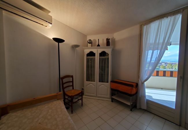 Apartment in Fréjus - Miougrano 3 Rooms Air Conditioned 48m2 Balcony, Swimming Pool, Parking, Close to Everything Apartment in Fréjus - Miougrano 3 Rooms Air Conditioned 48m2 Balcony, Swimming Pool, Parking, Close to Everything