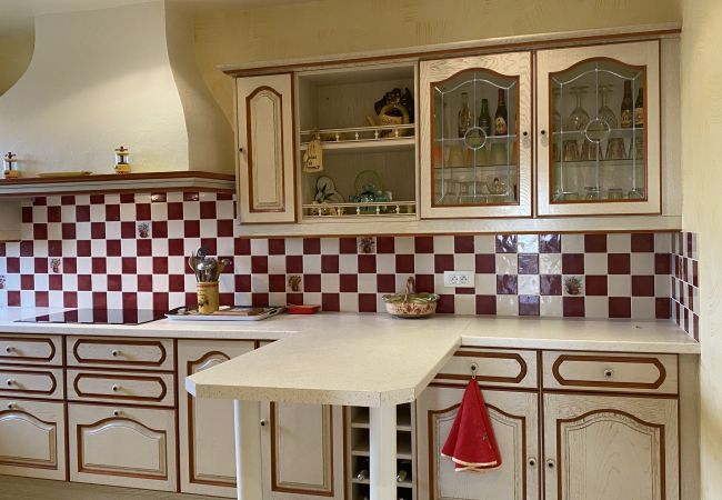 Apartment in Fréjus - Port Fréjus limit base nature 1st floor villa capacity 8/9 people, 4 bedrooms including 3 parental suites air-conditioned, terrace, parking, sea view direct access to the beach Apartment in Fréjus - Port Fréjus limit base nature 1st floor villa capacity 8/9 people, 4 bedrooms including 3 parental suites air-conditioned, terrace, parking, sea view direct access to the beach