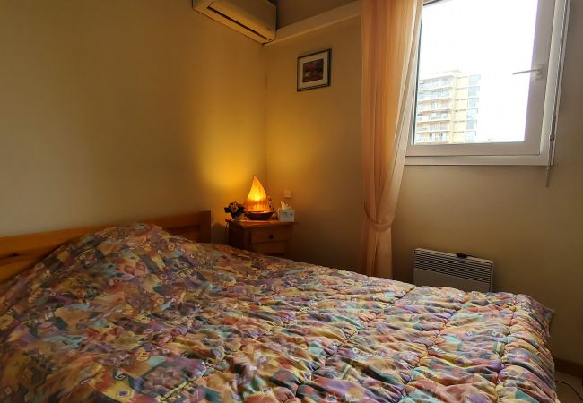 Apartment in Fréjus - Fréjus-Plage, 110m2, 3 bedrooms, 6 people, facing the sea, air conditioning and double garage Apartment in Fréjus - Fréjus-Plage, 110m2, 3 bedrooms, 6 people, facing the sea, air conditioning and double garage