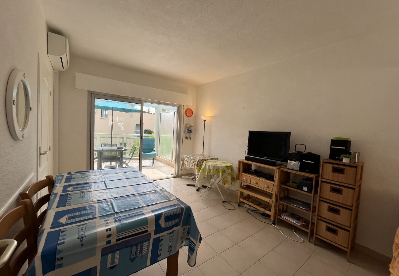 Studio in Fréjus - Port Frejus Quartier Latin 4, 100m from the beaches, Studio