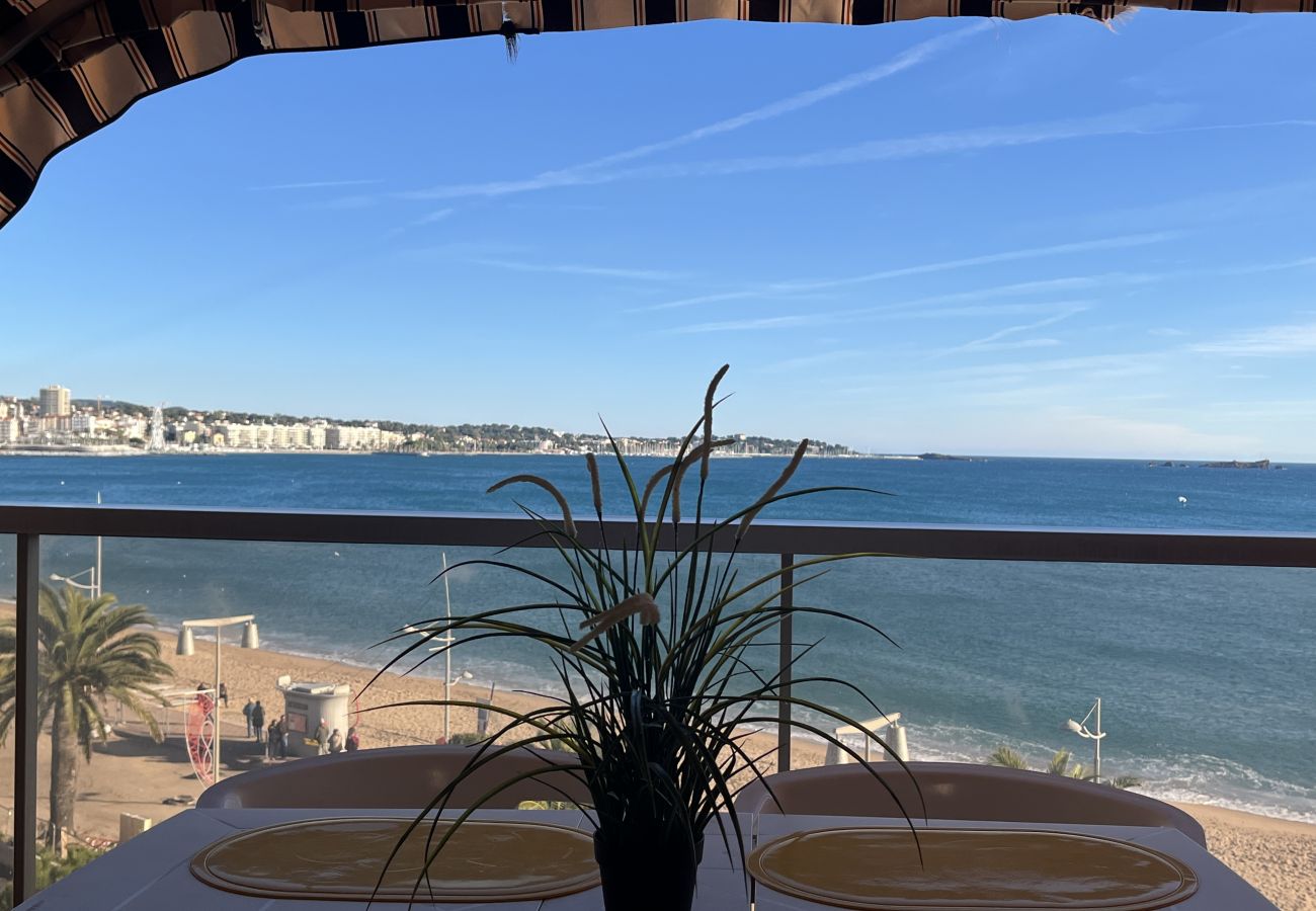 Apartment in Fréjus - The Capitole C403 Apartment with exceptional sea view – Fréjus Beach