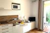 Apartment in Saint Raphael - LA Péguière, 2-room apartment (27m²), for 2 adults and 1 child, air-conditioned, garden, parking and beach 5 minutes walk away
