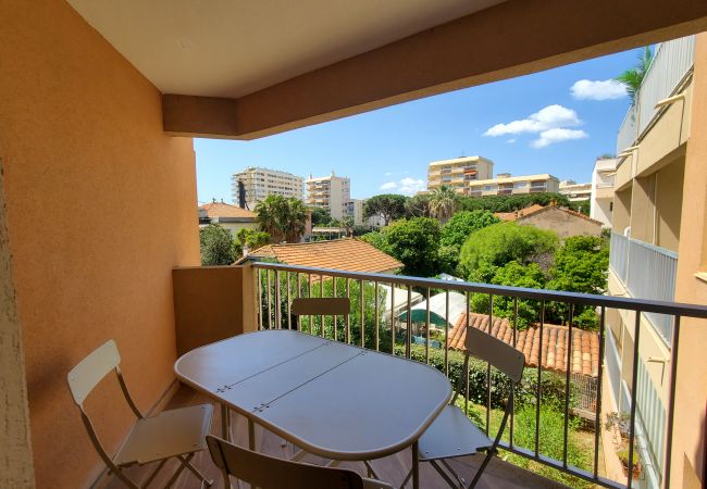 Apartamento en Fréjus - FREJUS PLAGE 2 Habitaciones 32m2 Les Pins Maritimes 4 Personas Balcón sobre jardín
