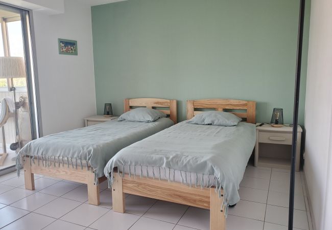 Apartamento en Fréjus - Port FREJUS 3 habitaciones con aire acondicionado 80m2 4 personas cerca de playas y naturaleza Apartamento en Fréjus - Port FREJUS 3 habitaciones con aire acondicionado 80m2 4 personas cerca de playas y naturaleza