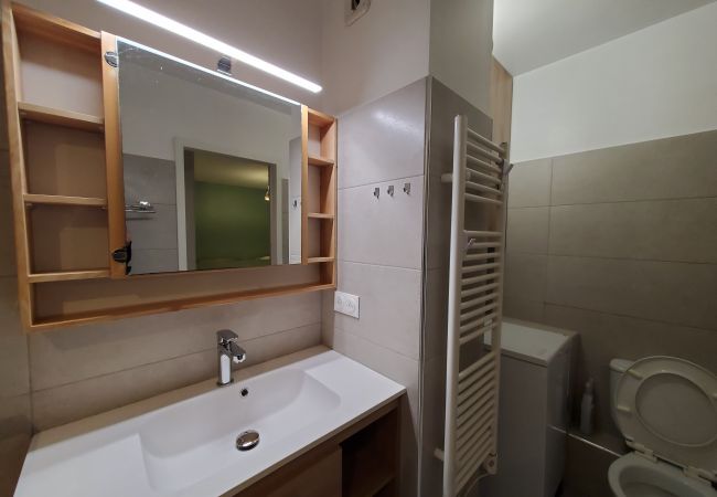 Apartamento en Fréjus - Port FREJUS 3 habitaciones con aire acondicionado 80m2 4 personas cerca de playas y naturaleza Apartamento en Fréjus - Port FREJUS 3 habitaciones con aire acondicionado 80m2 4 personas cerca de playas y naturaleza