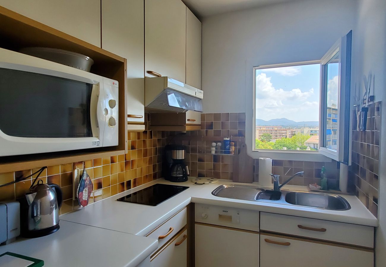 Apartamento en Fréjus - FREJUS PLAGE La Miougrano T1 Bis 36m2 Piscina - Playa a 150m Hermoso Balcón 4 Personas