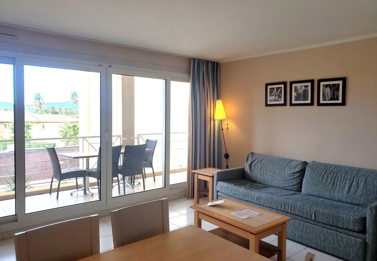 Apartamento en Fréjus - CAP HERMES Magnífico alojamiento con aire acondicionado para 6 personas Vista al mar acceso directo a la playa con estacionamiento en el sótano