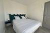 Apartamento en Fréjus - Port-Fréjus, Cesaree Borghèse, 2/3 habitaciones 52m2, 4 camas, piscina, aire acondicionado, aparcamiento, acceso cercano a la playa, gran balcón para una estancia agradable al sol, relax y ocio