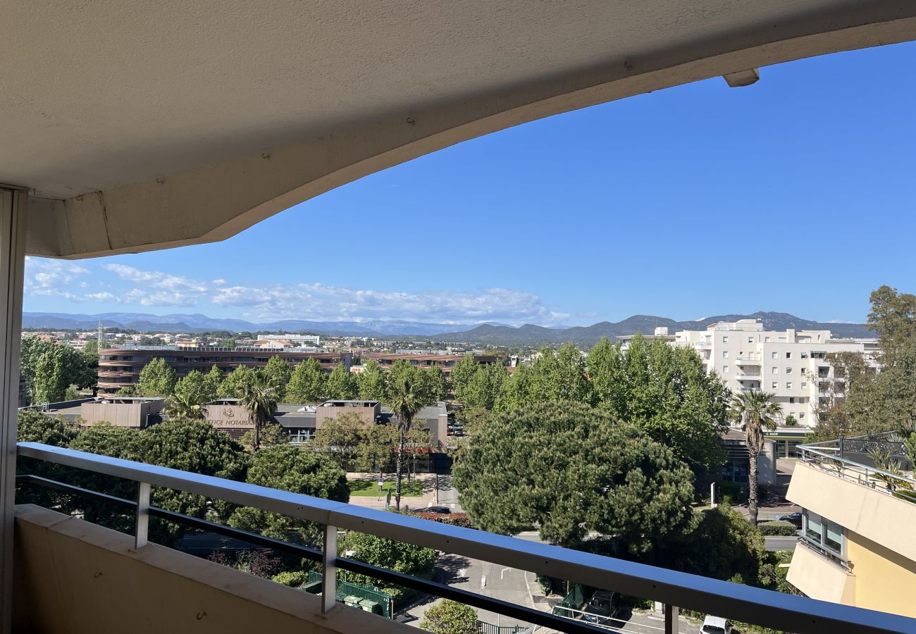 Apartamento en Fréjus - Fréjus Plage, T3, 6 personas, aire acondicionado, WIFI, piscina, aparcamiento, 5 minutos a pie de la playa