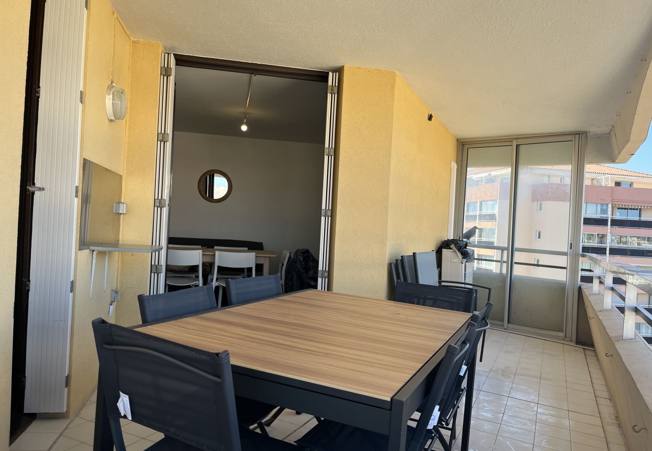 Apartamento en Fréjus - Fréjus Plage, T3, 6 personas, aire acondicionado, WIFI, piscina, aparcamiento, 5 minutos a pie de la playa