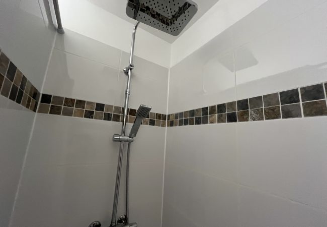 Apartamento en Fréjus - Le Capitole, magnífica vista al mar, apartamento de 1 dormitorio + camarote, 40m2, aire acondicionado y garaje. Apartamento en Fréjus - Le Capitole, magnífica vista al mar, apartamento de 1 dormitorio + camarote, 40m2, aire acondicionado y garaje.