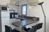 Estudio en Fréjus - Capitole, frente al mar, estudio con alcoba para dormir para 3 personas, 26 m², balcón con vista parcial al mar, aire acondicionado, aparcamiento privado.