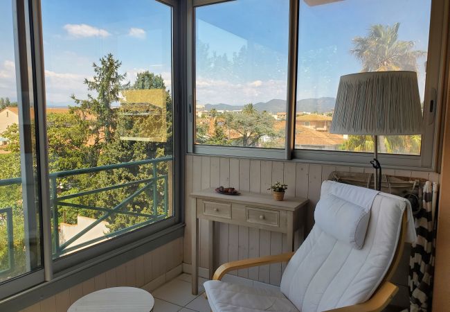 Appartamento a Fréjus - Port FREJUS 3 camere climatizzate 80m2 4 persone vicino alle spiagge e alla base naturale Appartamento a Fréjus - Port FREJUS 3 camere climatizzate 80m2 4 persone vicino alle spiagge e alla base naturale