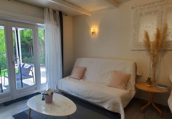 Appartamento a Fréjus - MAGNIFICO T2 58m2 climatizzato PORT FREJUS 4/5 P in zona residenziale, terrazzo, tranquillo e vicino a tutto Appartamento a Fréjus - MAGNIFICO T2 58m2 climatizzato PORT FREJUS 4/5 P in zona residenziale, terrazzo, tranquillo e vicino a tutto