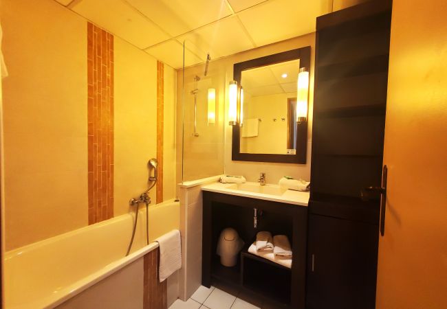 Appartamento a Fréjus - CAP HERMES Magnifico alloggio climatizzato 6 posti letto Vista mare accesso diretto alla spiaggia con parcheggio nel seminterrato Appartamento a Fréjus - CAP HERMES Magnifico alloggio climatizzato 6 posti letto Vista mare accesso diretto alla spiaggia con parcheggio nel seminterrato