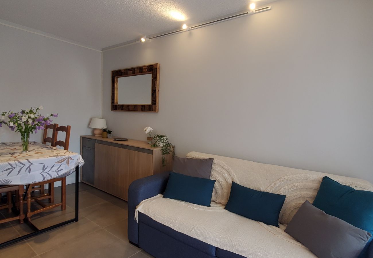 Appartamento a Fréjus - Port Fréjus, Le Pré Saint Armand T2, 4 persone, 38 m2, aria condizionata e parcheggio privato