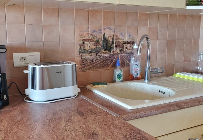 Studio a Fréjus - LE CAPITOLE, vista mare, cabina monolocale 27m2 fronte mare, 2 adulti, 2 bambini, aria condizionata e garage Studio a Fréjus - LE CAPITOLE, vista mare, cabina monolocale 27m2 fronte mare, 2 adulti, 2 bambini, aria condizionata e garage