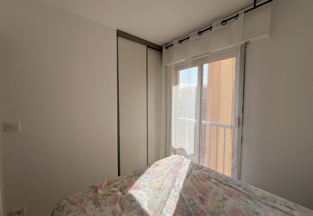 Appartamento a Fréjus - Le Capitole, magnifica vista mare, appartamento con 1 camera da letto + cabina, 40m2, aria condizionata e garage