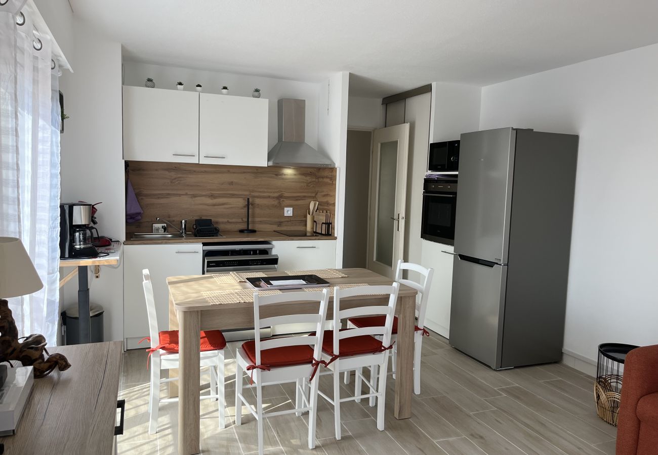 Appartamento a Fréjus - Le Capitole, magnifica vista mare, appartamento con 1 camera da letto + cabina, 40m2, aria condizionata e garage