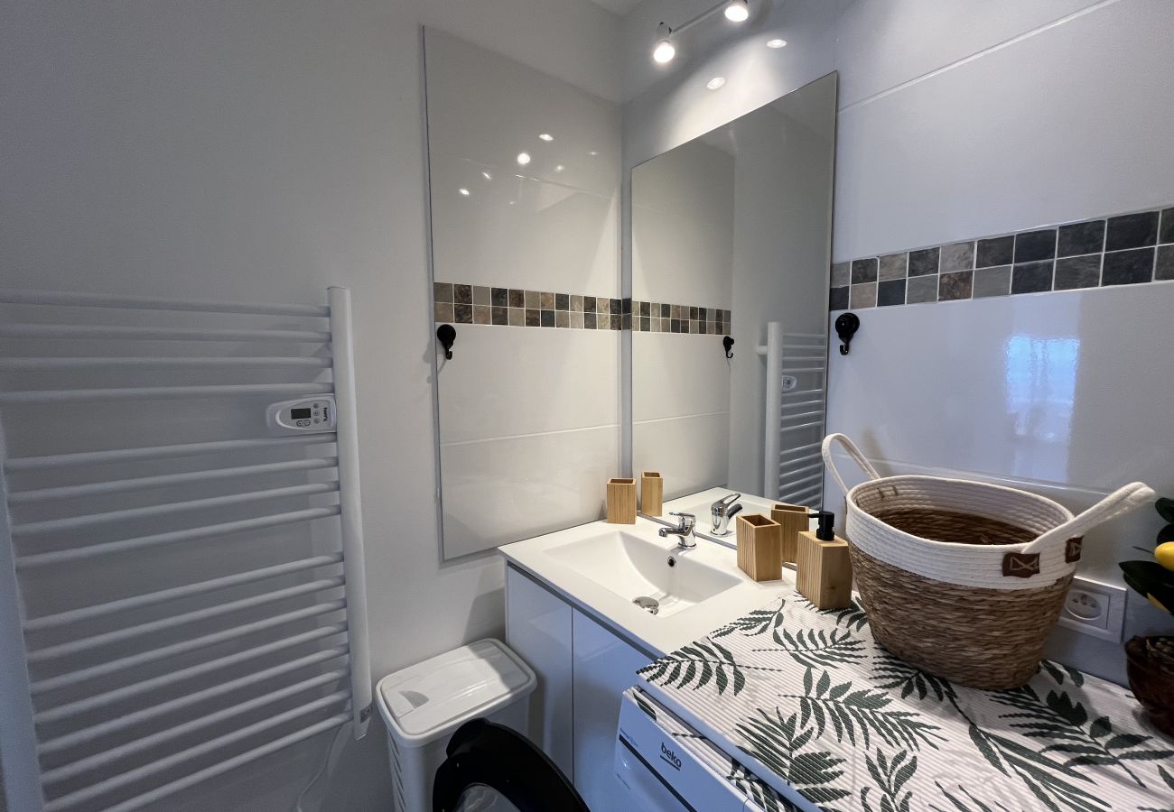 Appartamento a Fréjus - Le Capitole, magnifica vista mare, appartamento con 1 camera da letto + cabina, 40m2, aria condizionata e garage