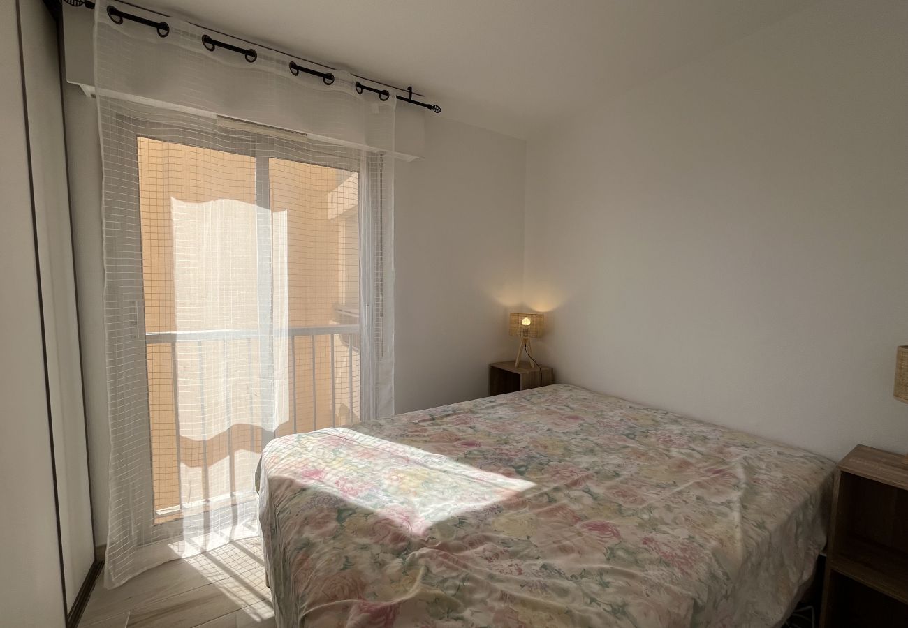 Appartamento a Fréjus - Le Capitole, magnifica vista mare, appartamento con 1 camera da letto + cabina, 40m2, aria condizionata e garage
