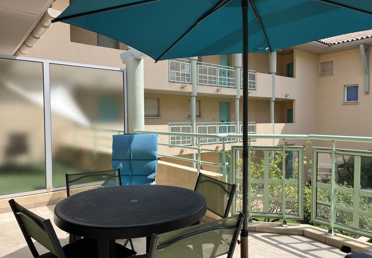 Studio a Fréjus - Port Frejus Quartier Latin 4, a 100 metri dalle spiagge, Monolocale