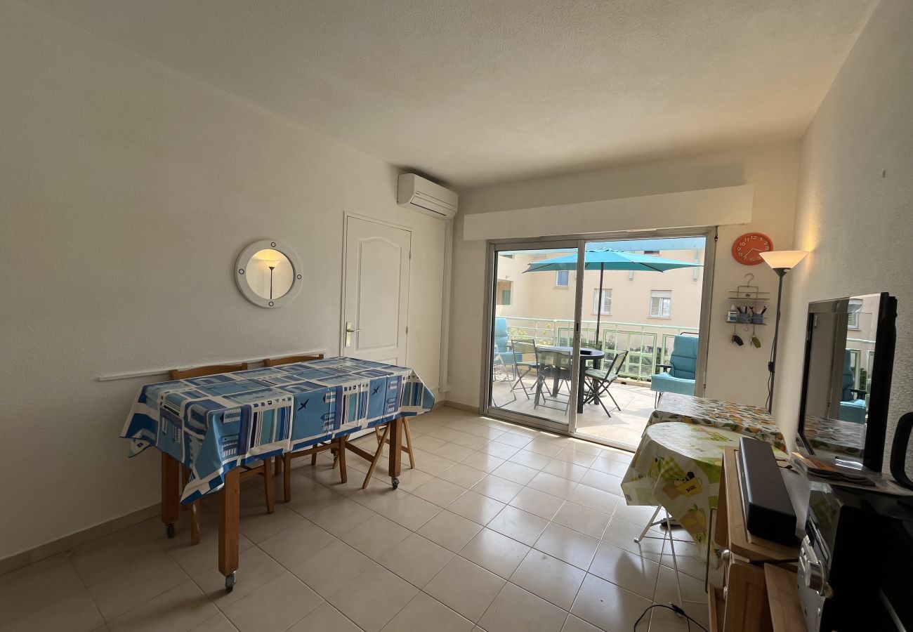 Studio a Fréjus - Port Frejus Quartier Latin 4, a 100 metri dalle spiagge, Monolocale