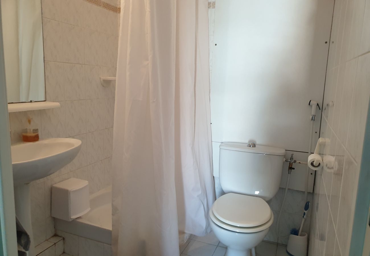 Appartement à Fréjus - Port Fréjus Résidence OPEN 2 Pièces 41 m2 4 Personnes Balcon avec vue sur la piscine