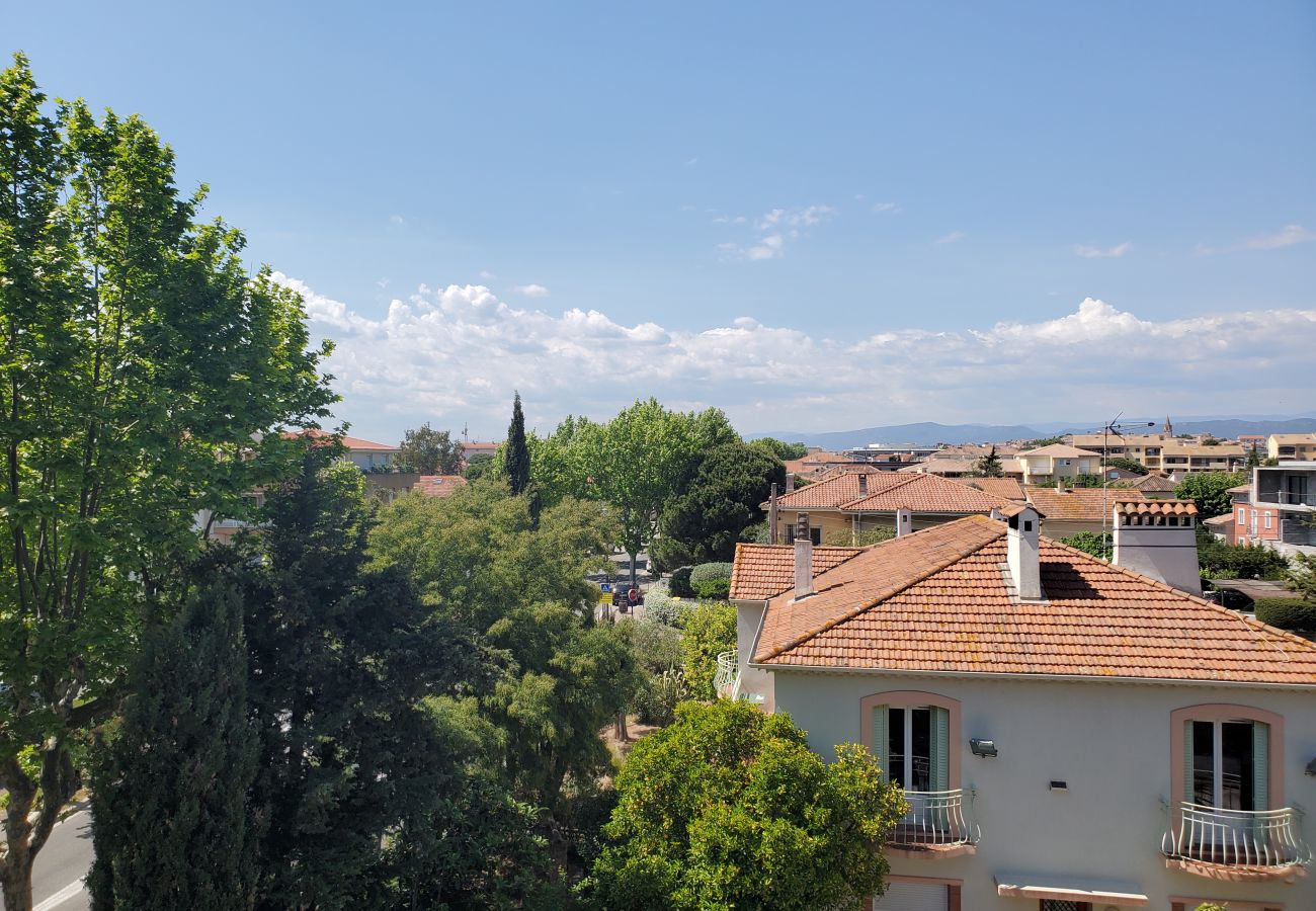 Appartement à Fréjus - Port FREJUS 3 Pièces climatisé 80m2 4 Personnes idéalement situé