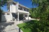Appartement à Fréjus - MAGNIFIQUE T2 58m2 Climatisé PORT FREJUS 4/5 P dans quartier résidentiel, terrasse, au calme et proche de tout  Appartement à Fréjus - MAGNIFIQUE T2 58m2 Climatisé PORT FREJUS 4/5 P dans quartier résidentiel, terrasse, au calme et proche de tout
