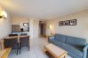 Appartement à Fréjus - CAP HERMES T2 climatisé, WIFI, de 40m2 avec balcon vue Port 4 Personnes Parking en sous-sol Appartement à Fréjus - CAP HERMES T2 climatisé, WIFI, de 40m2 avec balcon vue Port 4 Personnes Parking en sous-sol