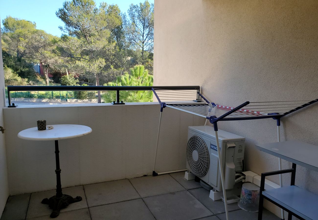 Studio à Saint Raphael - St RAPHAEL Studio 30m2 Climatisé Piscine Parking