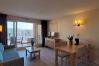 Appartement à Fréjus - Vue incroyable sur Port-Fréjus, Cap Hermès, 2/3 pièces, capacité 5/6 personnes, piscine, beau balcon, parking et climatisation pour agréable séjour au soleil et détente Appartement à Fréjus - Vue incroyable sur Port-Fréjus, Cap Hermès, 2/3 pièces, capacité 5/6 personnes, piscine, beau balcon, parking et climatisation pour agréable séjour au soleil et détente