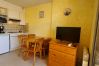 Appartement à Fréjus - LE CAPITOLE, Vue mer, Studio cabine 27m2 les pieds dans l'eau, 2 adultes, 2 enfants, clim et garage Appartement à Fréjus - LE CAPITOLE, Vue mer, Studio cabine 27m2 les pieds dans l'eau, 2 adultes, 2 enfants, clim et garage