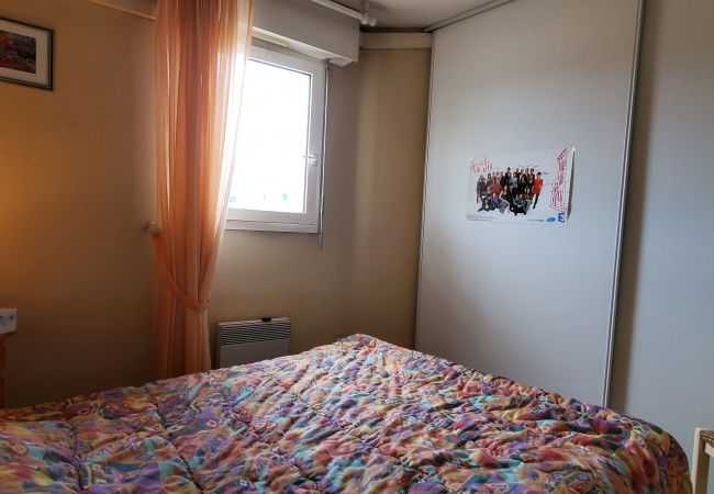 Appartement à Fréjus - Fréjus-Plage, 110m2, 3 chambres, 6 personnes, face mer, clim et garage double Appartement à Fréjus - Fréjus-Plage, 110m2, 3 chambres, 6 personnes, face mer, clim et garage double