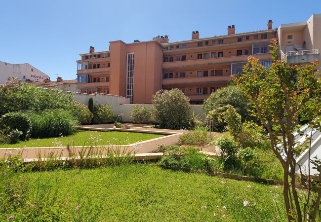 Appartement à Fréjus - Fréjus-Plage, 110m2, 3 chambres, 6 personnes, face mer, clim et garage double Appartement à Fréjus - Fréjus-Plage, 110m2, 3 chambres, 6 personnes, face mer, clim et garage double