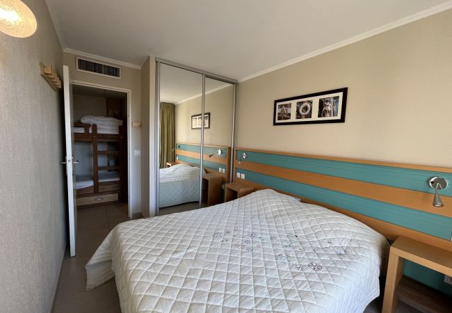 Appartement à Fréjus - Résidence Cap Hermès, T2/3, 40m2, 4-5 pers,  grande terrasse vue mer, climatisé, parking privatif, piscine Appartement à Fréjus - Résidence Cap Hermès, T2/3, 40m2, 4-5 pers,  grande terrasse vue mer, climatisé, parking privatif, piscine