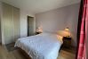 Appartement à Fréjus - Port Fréjus Le Miramar, vue exceptionnelle , grand balcon 25m2 4 personnes; 2 chambres, 85m2 