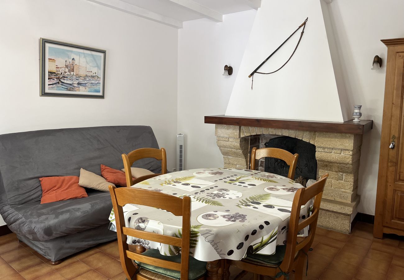Maison à Fréjus - Fréjus Plage - 5mins à pied des plages - Maisonette avec jardin, 4p, au calme absolu