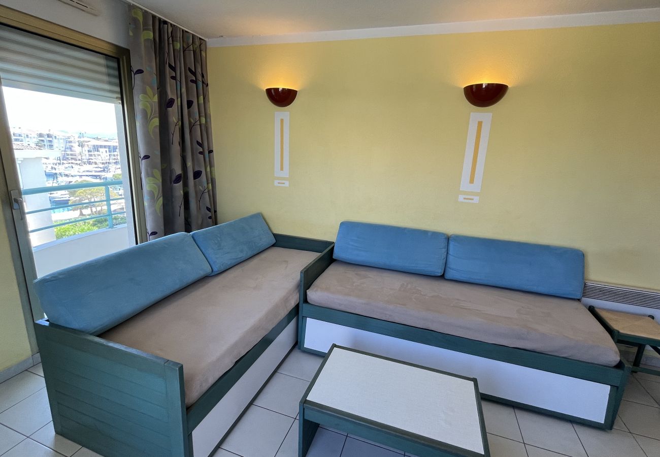 Appartement à Fréjus - Résidence OPEN, T2 41m2, pour 5 personnes, proche port, plages, piscine, parking privatif